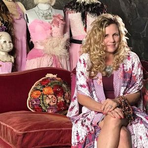 Meet your Posher, Geanie